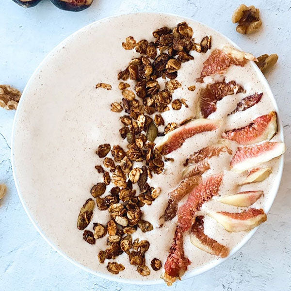 Banana Cream Smoothie with Fresh Figs & Granola