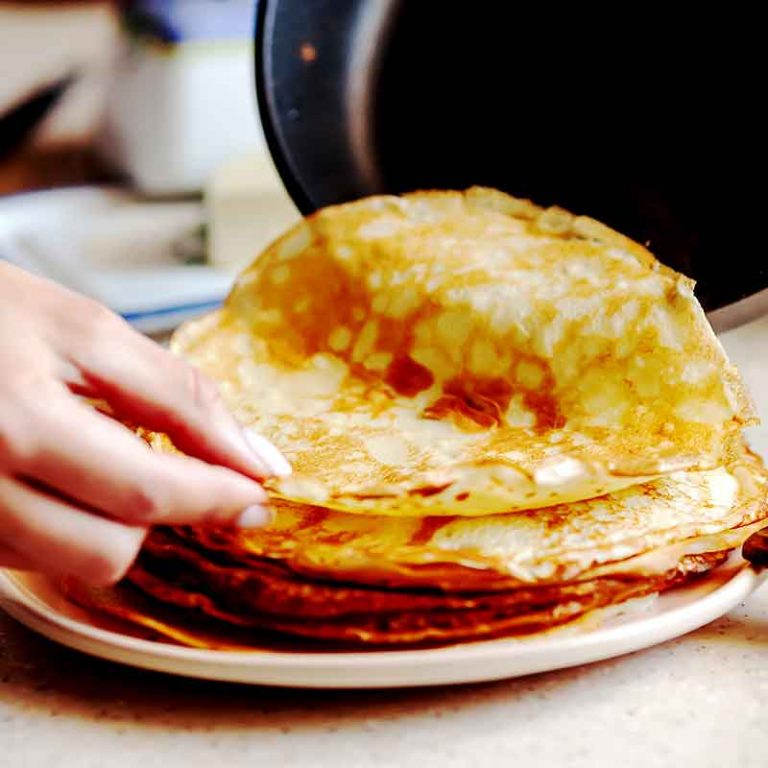 2 Ingredient Keto Pancakes