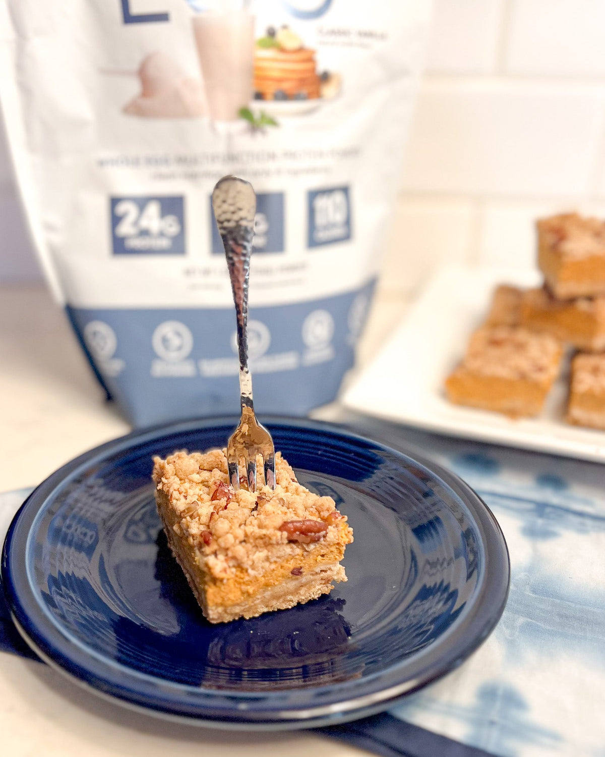 Pumpkin Pie Protein Streusel Bars